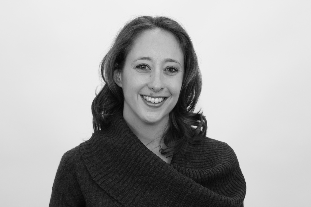Author Maz Evans to judge new prize for Dorset’s young writing wizards